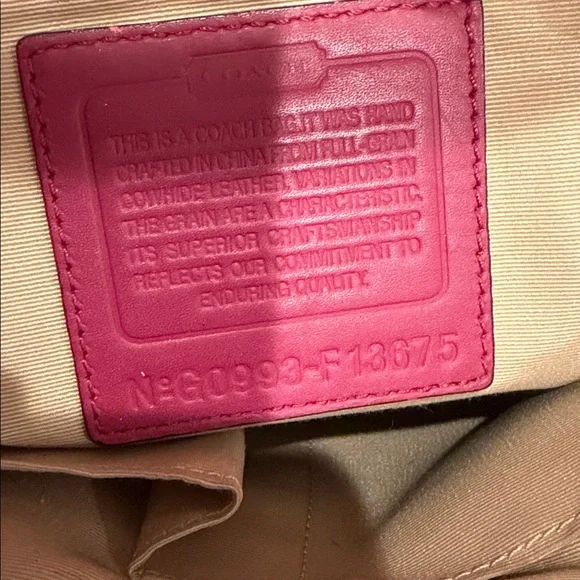 Vintage Coach  Pink Leather Tote Purse
Turnlock Satchel Shoulder Bag - Picture 4 of 16